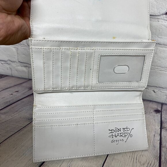 Don Ed Hardy Women's Wallet 4 inch x 7.5" Folded - All Over Print Design - Picture 5 of 12